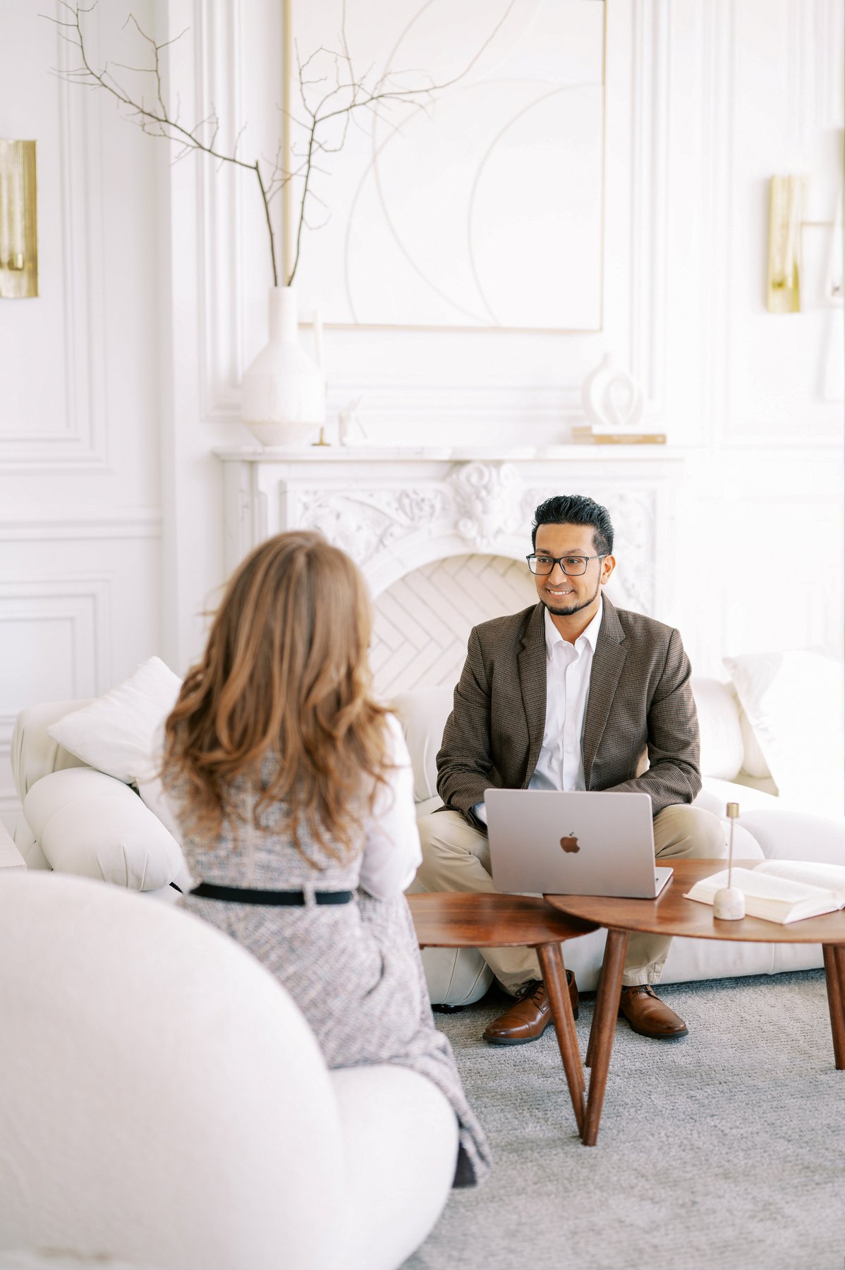Bookkeeping consultation with a client